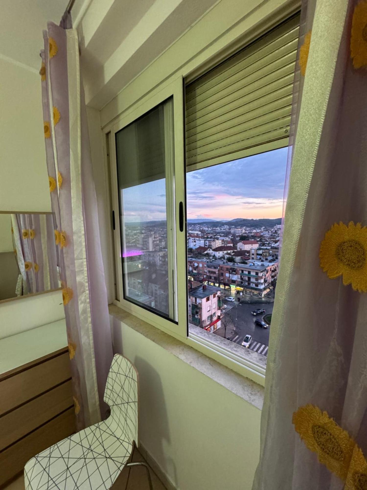 3 Bedrooms Apartment Shkodra Exterior foto